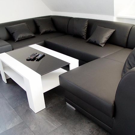 La Domus Premium Apartment Lotte ภายนอก รูปภาพ